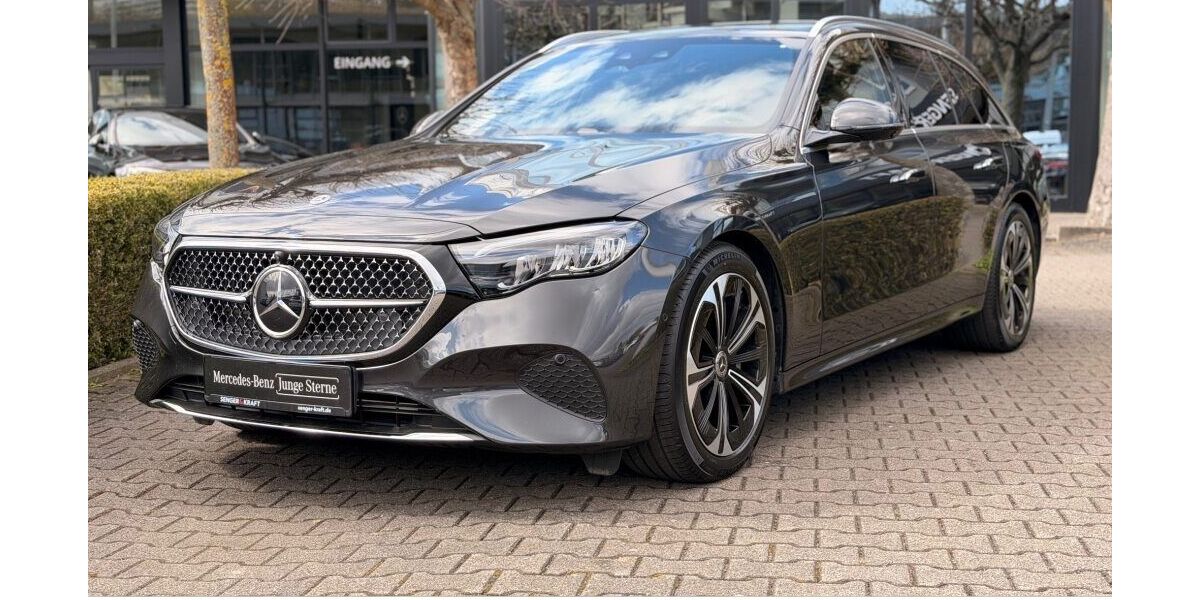 Mercedes-Benz E 300 10.423 km 57.390 &euro; Marburg 35039