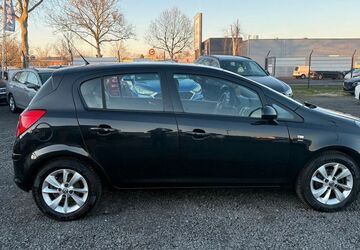 Opel Corsa 111.000 km 5.700 &euro; Lollar 35457
