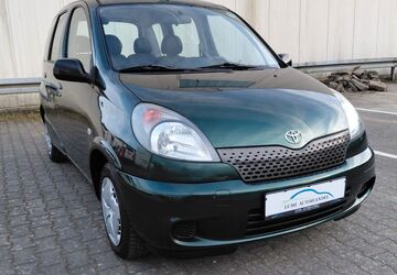 Toyota Yaris 174.800 km 2.999 &euro; Cölbe 35091