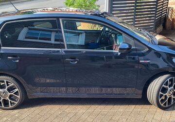 VW up! 33.000 km 15.990 &euro; Marburg 35043