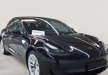 Tesla Model 3 51.197 km 27.290 &euro; Fernwald-Steinbach 35463