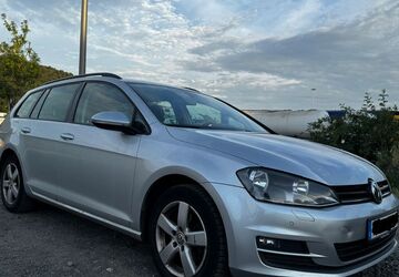 VW Golf 311.000 km 5.300 &euro; Marburg 35039