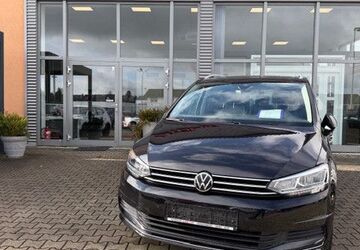 VW Touran 142.000 km 19.900 &euro; Frankenberg/Eder 35066