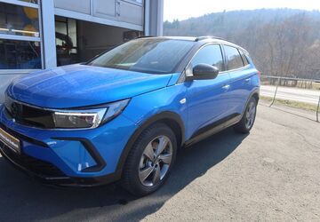 Opel Grandland (X) 42.950 km 23.990 &euro; Bad Endbach 35080