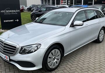 Mercedes-Benz E 220 245.500 km 12.900 &euro; Marburg 35039