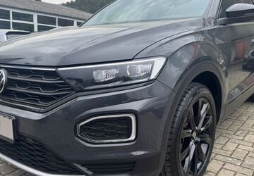 VW T-Roc 11.781 km 21.800 &euro; Marburg 35041