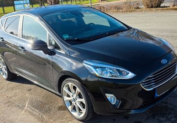 Ford Fiesta 154.000 km 9.800 &euro; Allendorf - Bromskirchen 35108