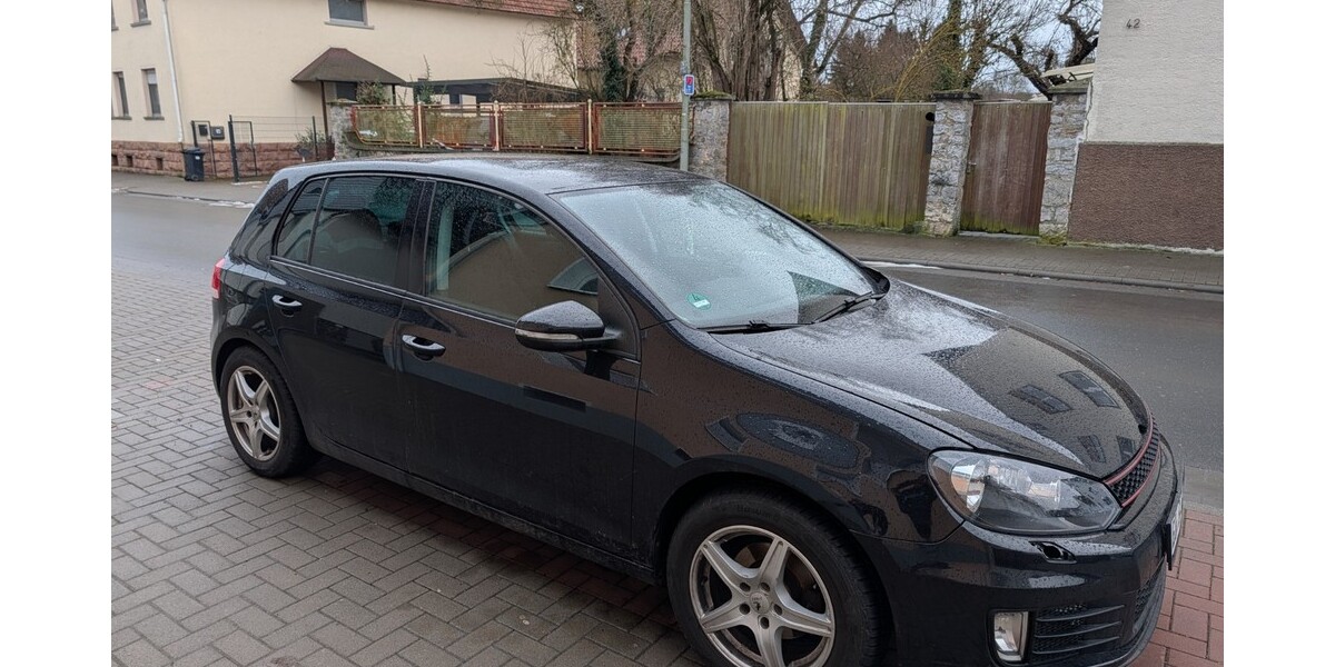 VW Golf 240.500 km 4.000 &euro; Gießen 35390