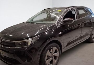 Opel Grandland (X) 7.400 km 31.900 &euro; Frankenberg 35066