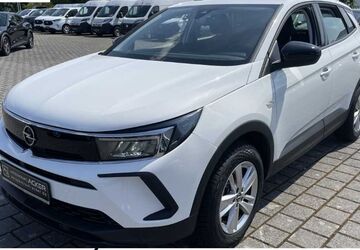 Opel Grandland (X) 15.219 km 18.290 &euro; Marburg 35043