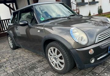 Mini Cooper 286.052 km 2.700 &euro; Gladenbach 35075