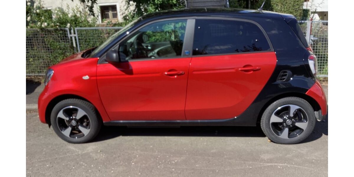 Smart ForFour 30.000 km 11.500 &euro; Haina 35114