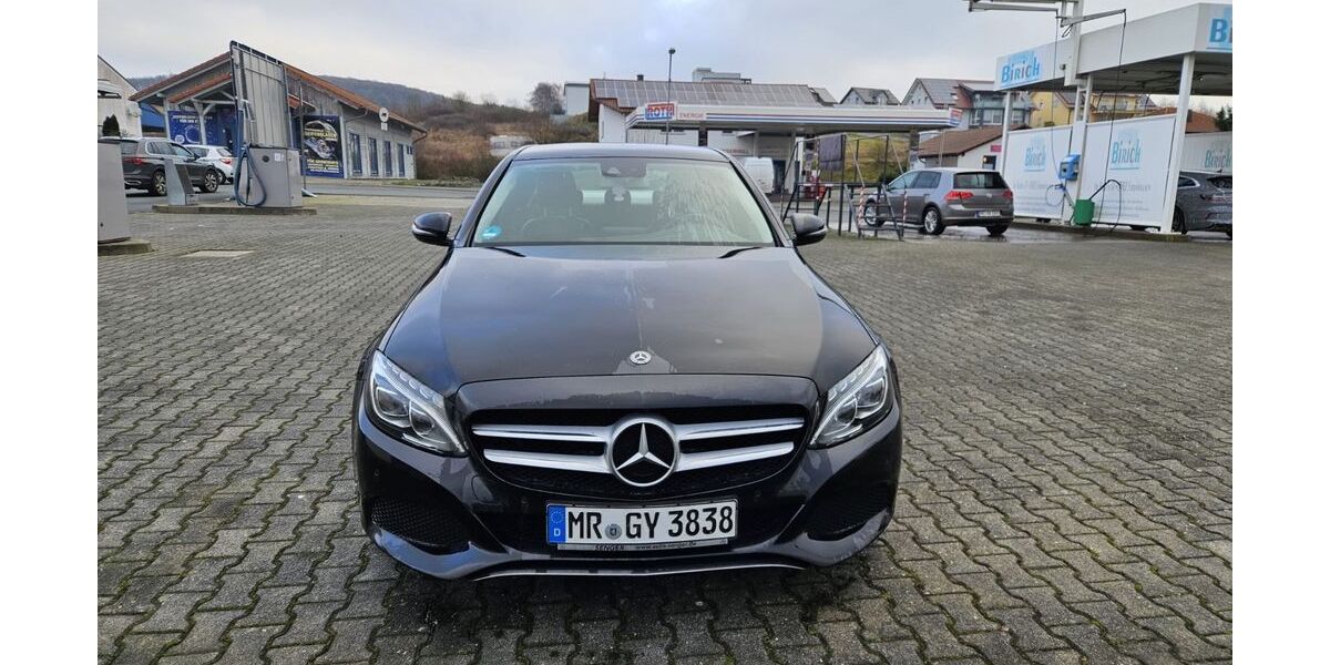 Mercedes-Benz C 220 193.000 km 15.500 &euro; Stadtallendorf 35260