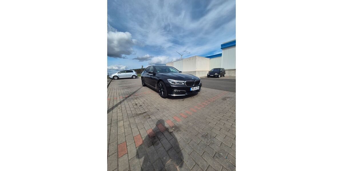 BMW 730 206.000 km 20.900 &euro; Kirchhain 35274