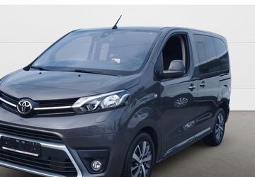 Toyota Proace (Verso) 56.803 km 31.870 &euro; Marburg 35037
