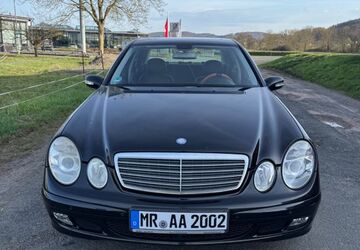 Mercedes-Benz E 220 303.600 km 3.500 &euro; Biedenkopf 35216