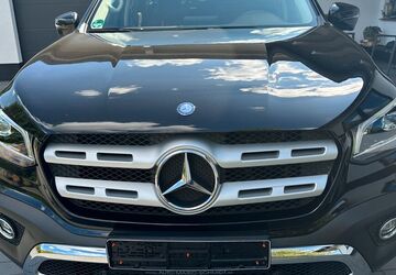 Mercedes-Benz X 250 58.870 km 32.900 &euro; Battenberg 35088