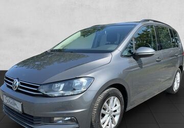VW Touran 102.000 km 18.490 &euro; Kirchhain 35274