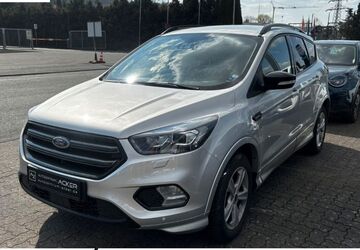 Ford Kuga 66.400 km 20.290 &euro; Marburg 35043
