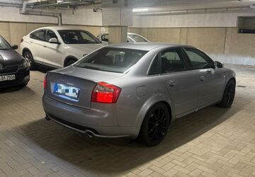Audi A4 196.000 km 6.000 &euro; Marburg 35041