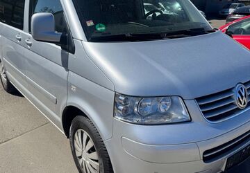 VW T5 Transporter 312.000 km 7.300 &euro; Homberg 35315
