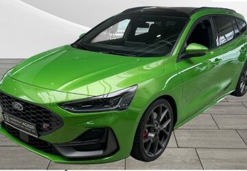 Ford Focus 14.398 km 34.590 &euro; Marburg 35043