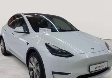 Tesla Model Y 136.791 km 28.990 &euro; Fernwald-Steinbach 35463