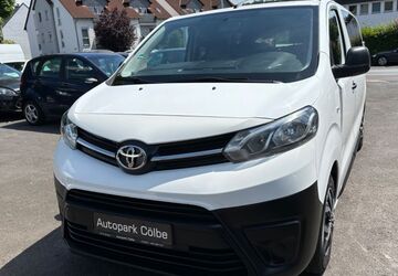 Toyota Proace (Verso) 199.300 km 12.900 &euro; Cölbe 35091