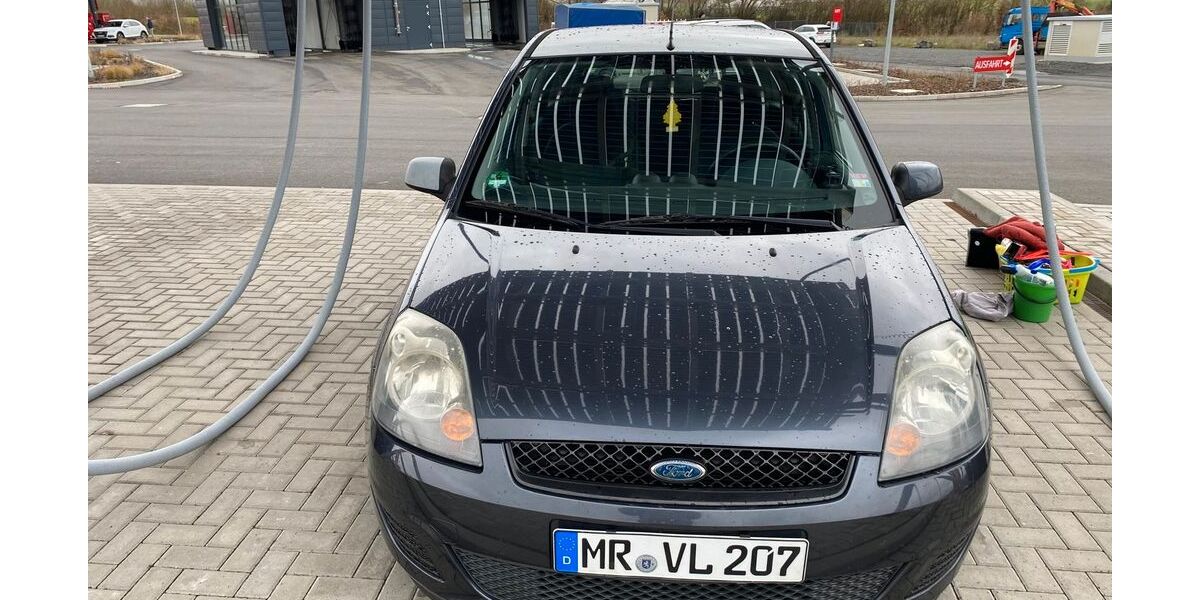 Ford Fiesta 250.000 km 1.150 &euro; Ebsdorfergrund 35085