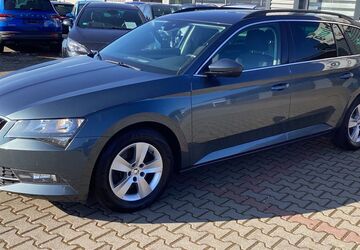 Skoda Superb 154.184 km 15.900 &euro; Kirchhain 35274