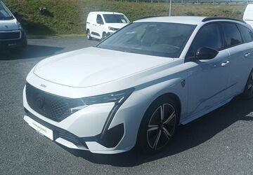 Peugeot 308 5.000 km 32.600 &euro; Giessen 35394