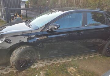 Hyundai i30 30.341 km 15.900 &euro; Lahntal 35094