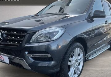 Mercedes-Benz ML 350 204.000 km 22.990 &euro; Dautphetal-Friedensdorf 35232