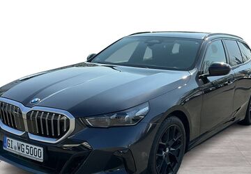 BMW 520 2.500 km 54.290 &euro; Gießen 35398