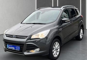 Ford Kuga 122.000 km 10.990 &euro; Lollar 35457