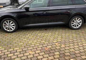 Skoda Superb 226.000 km 11.900 &euro; Cölbe 35091